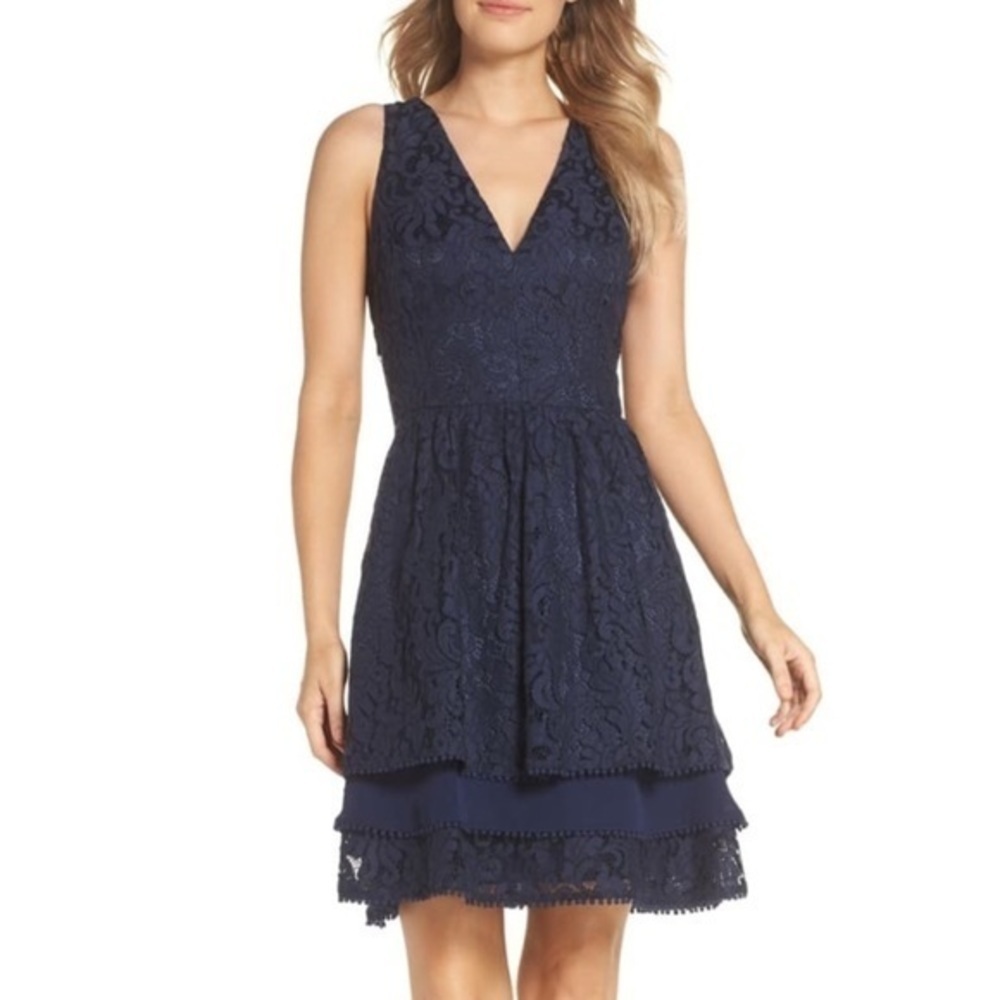 NWT Eliza J Sleeveless Tiered Lace Dress